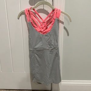 Lululemon Top Size 6